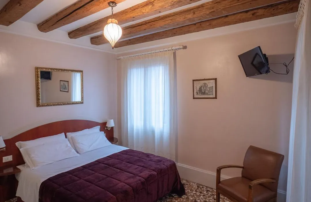 B&B A Le Boteghe-1